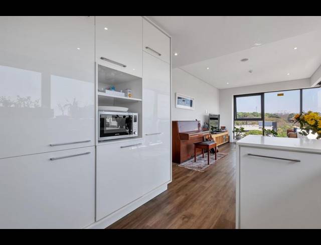 2 BEDROOM APARTMENT FOR SALE IN ROSEBANK